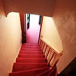 Yakut Hotel