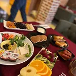 Hotel Yakut 3*