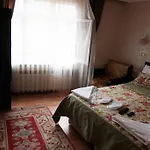 Yakut Hotel 3*