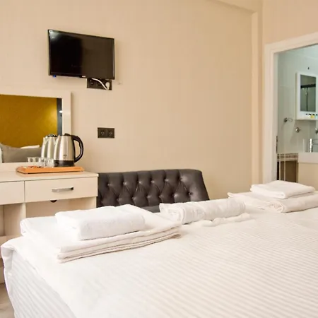 Yakut Hotel